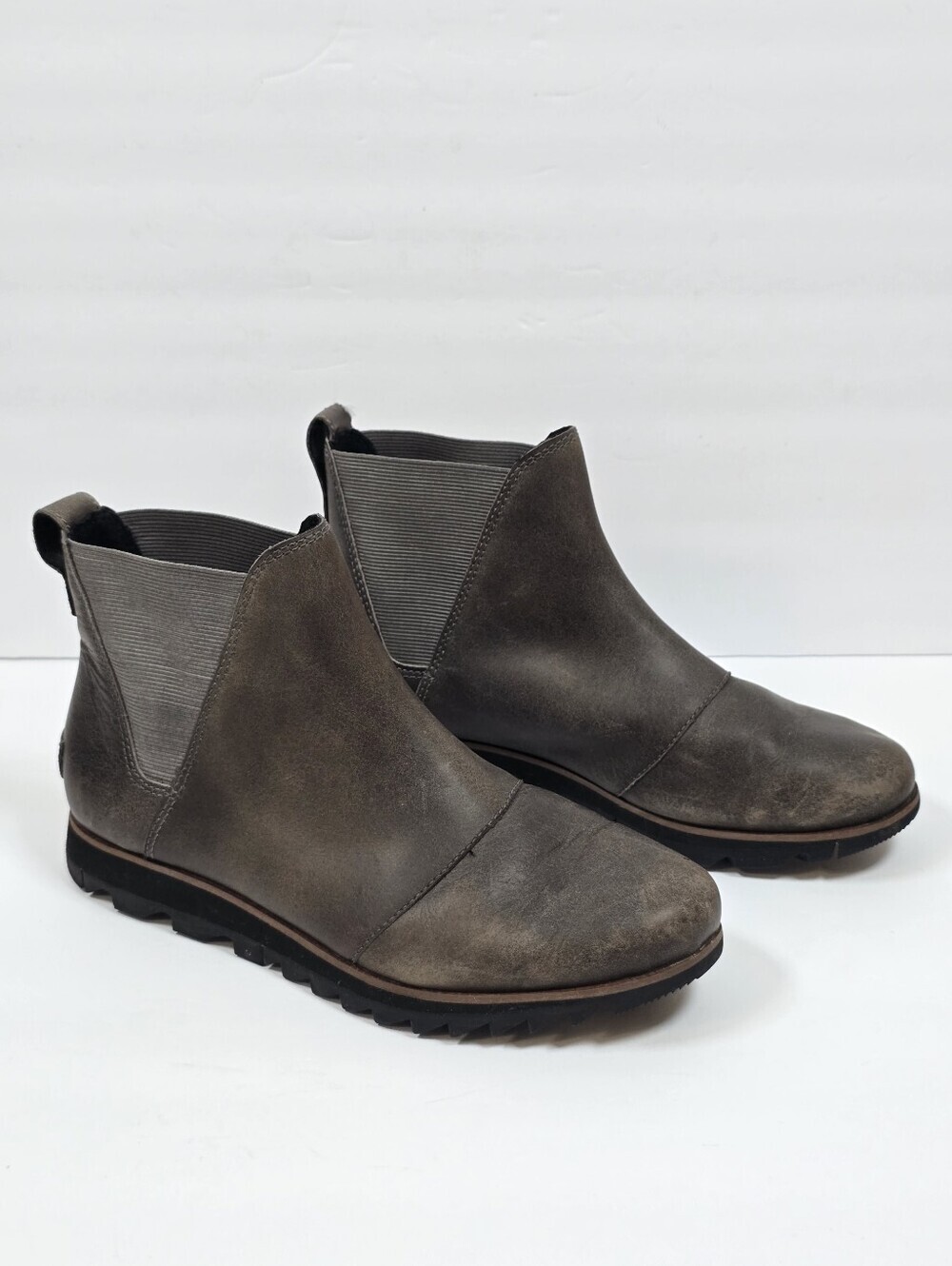 SOREL Harlow Chelsea Leather Boots Sz.8 Waterproof Pull On Wedge Booties